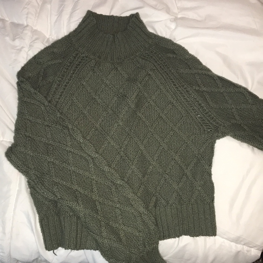 American Eagle | Cropped Sweater